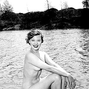 Lois Bishop