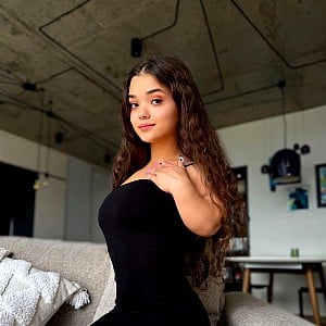 Lola Alphy