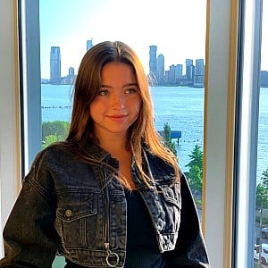 Lola Consuelos