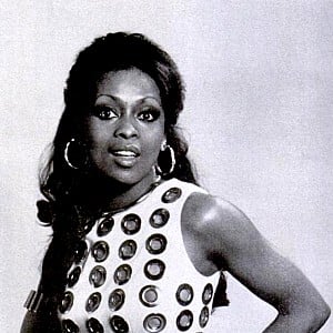 Lola Falana