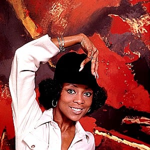 Lola Falana