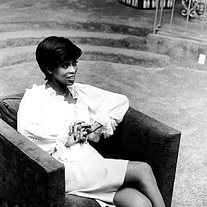 Lola Falana