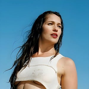 Lola Kirke