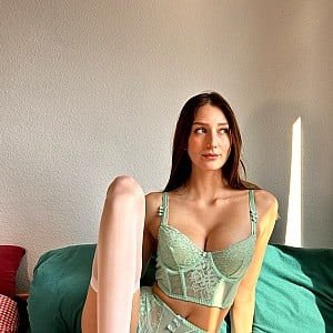 Lola Loom