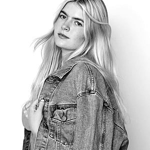Lola Sheen