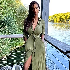 Loova Marie