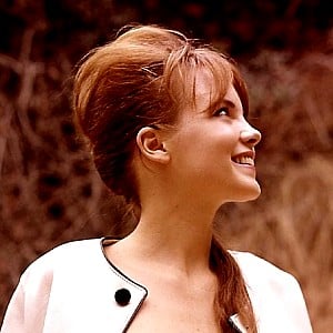 Lori Winston