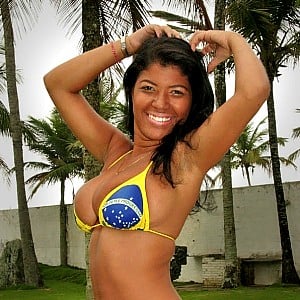 Lorina Dinez