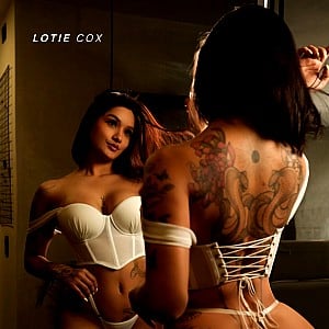 Lotie Cox