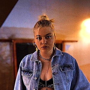 Louane Emera