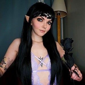 Louise Julie