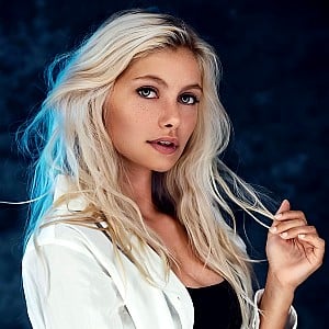Louise Locqueneux