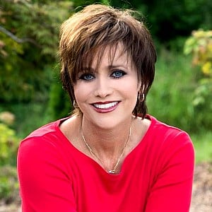 Louise Mandrell