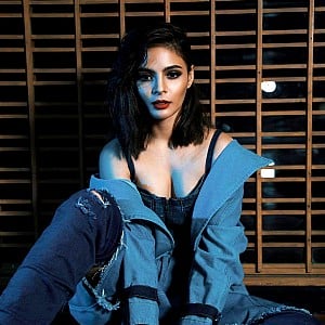 Lovi Poe