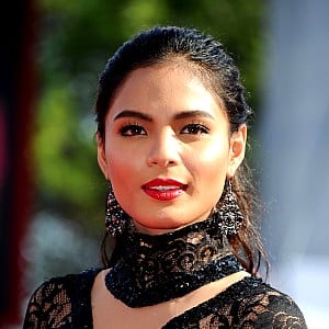 Lovi Poe