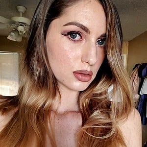 Lucy Aura