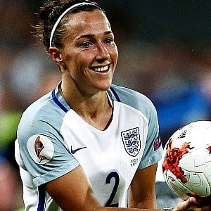 Lucy Bronze