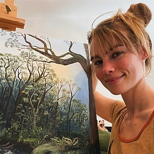 Lucy Fry