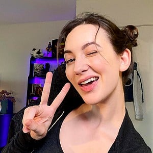 Lucy James (Twitch)