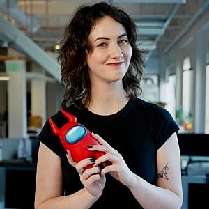 Lucy James (Twitch)
