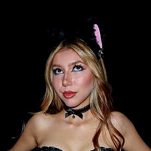 Lulu Lambros