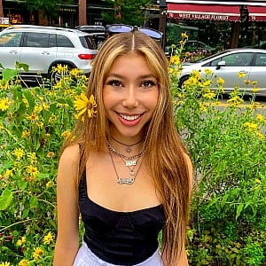 Lulu Lambros