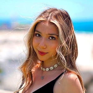 Lulu Lambros