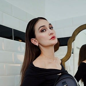 Luna Maya (actress)