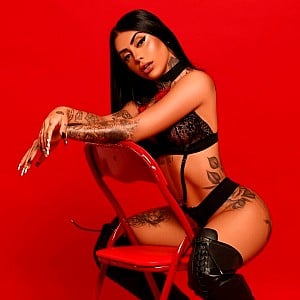 MC Mirella