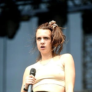 MO (singer)