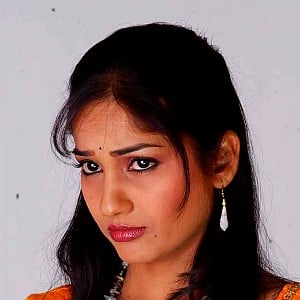 Maadhavi Latha