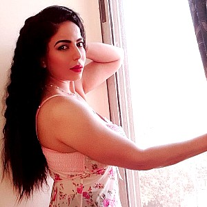 Maahi Khan