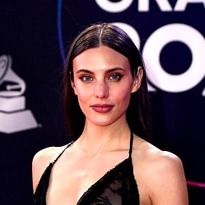 Macarena Achaga