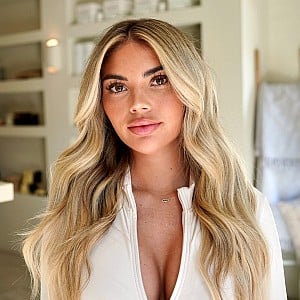 Mackenzie Leigh