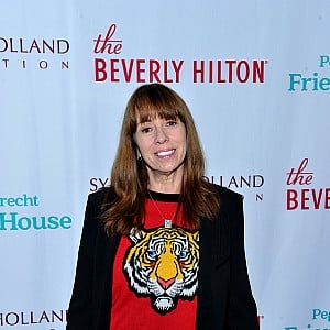 Mackenzie Phillips