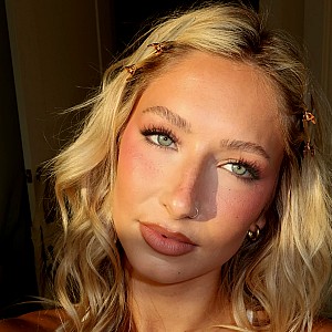 Macy Loe