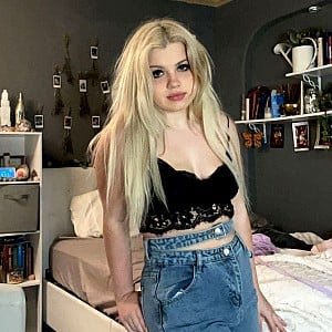 Maddie Lambert