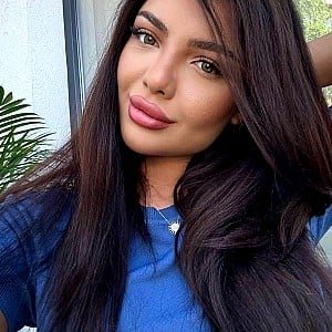 Madison (Camgirl)