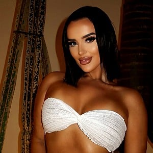 Madison Hainsworth