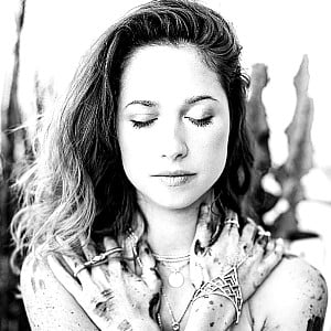 Maiara Walsh