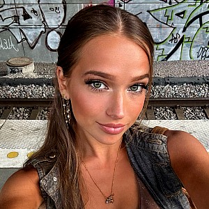 Maja Thora