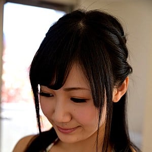 Maki Hoshikawa