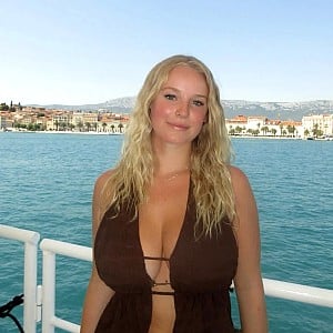 Mallory Nelson