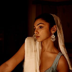 Malvika Pattenset