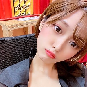 Mana Hirate