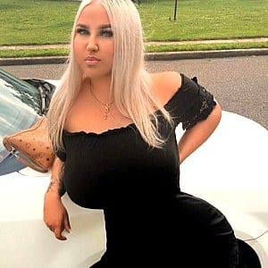 Mandi Blanco