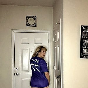 Mandi Mayes