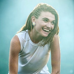 Mandy Lee (singer)