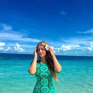 Mandy Saada