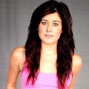 Manon Mathews